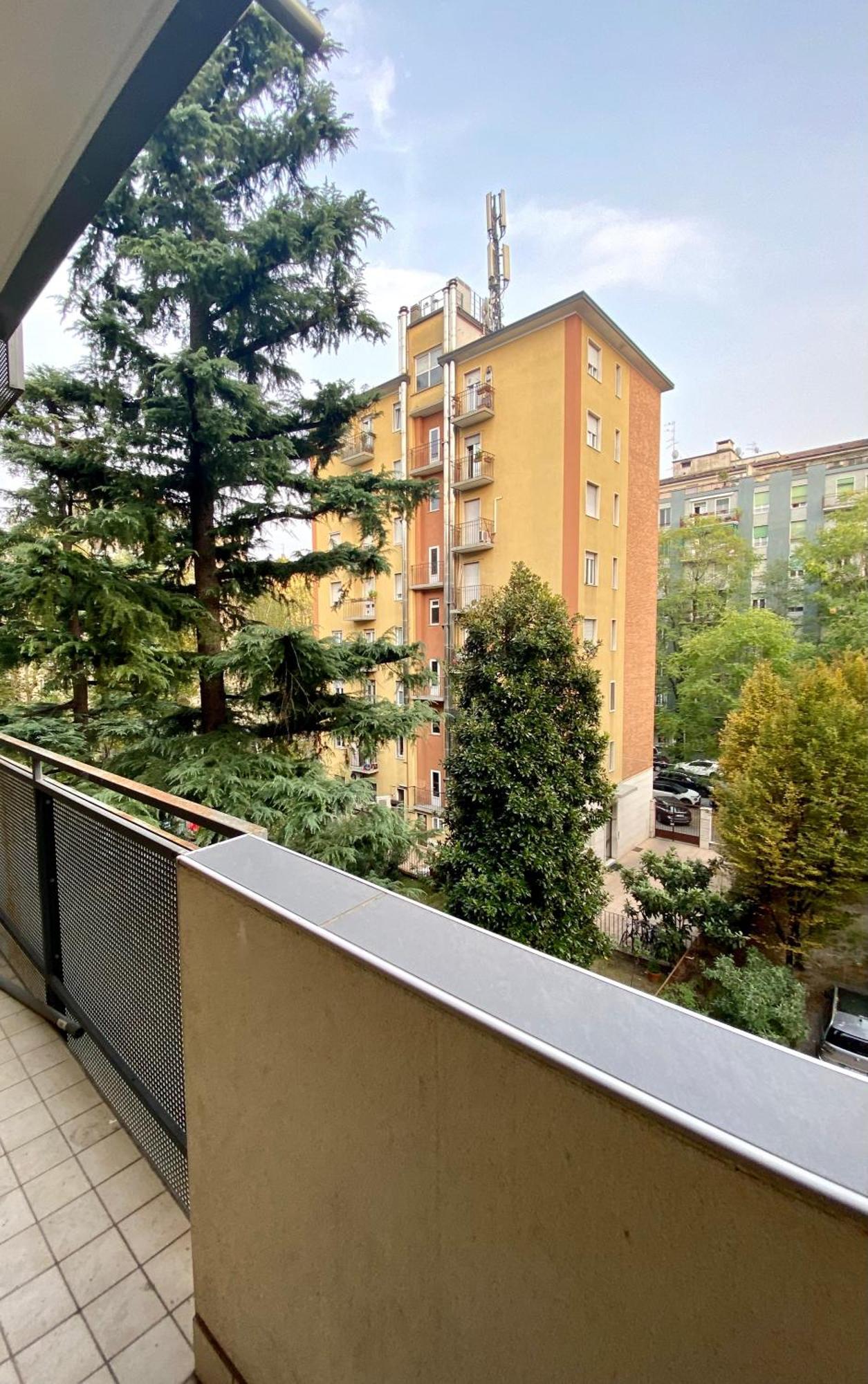 Appartamento A San Siro - Garage Privato Incluso มิลาน ภายนอก รูปภาพ